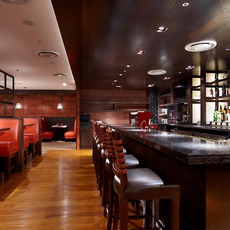 Ambassador Hotel Hsinchu Экстерьер фото The bar at the restaurant