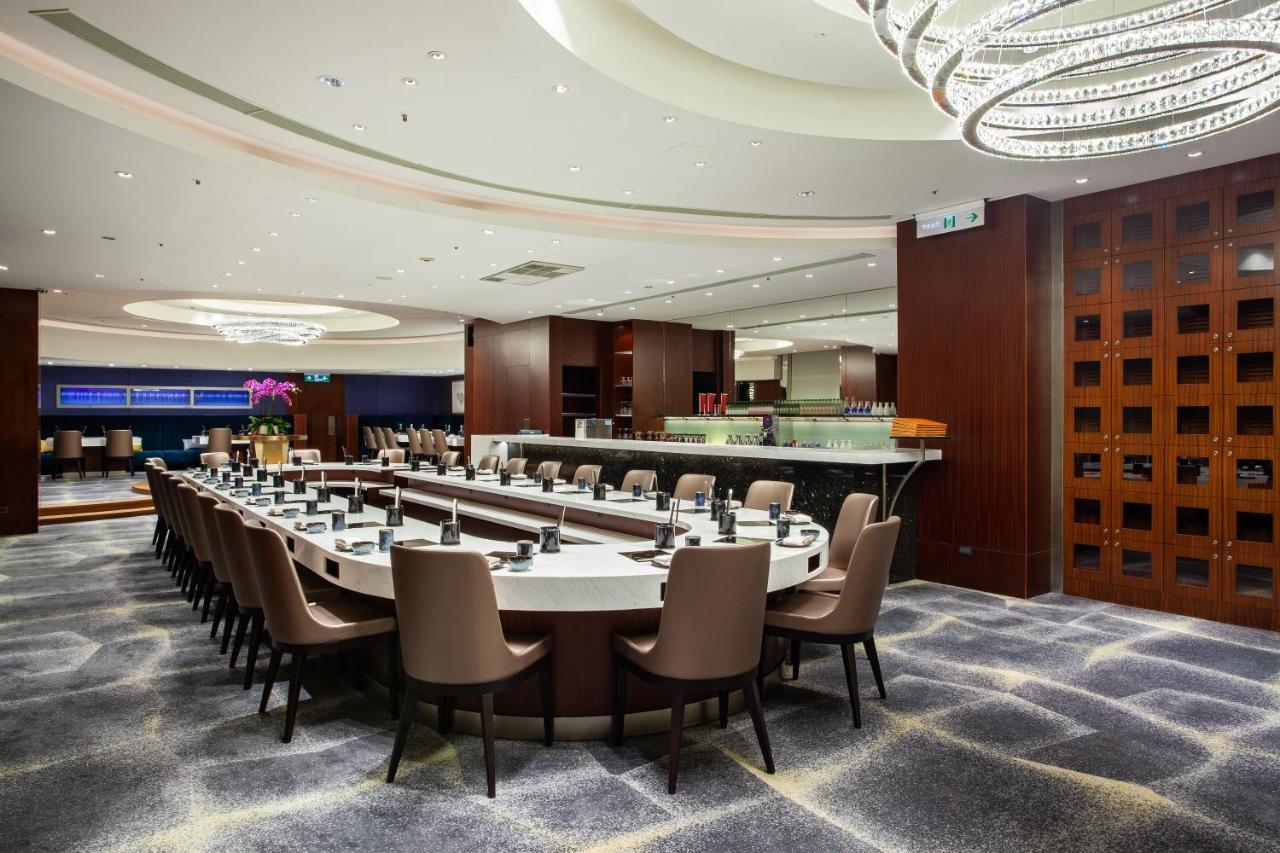 Ambassador Hotel Hsinchu Экстерьер фото The private dining room at the restaurant