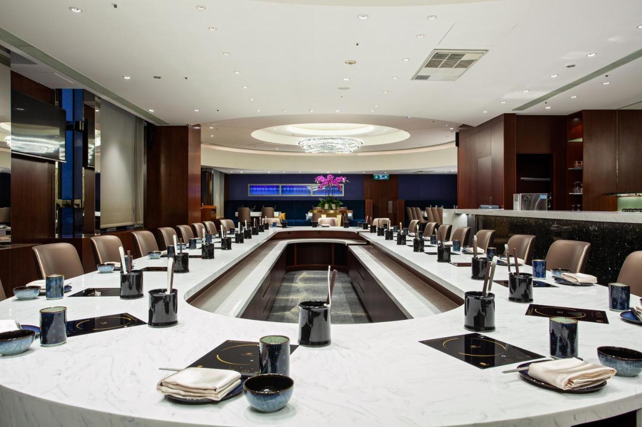 Ambassador Hotel Hsinchu Экстерьер фото The meeting room