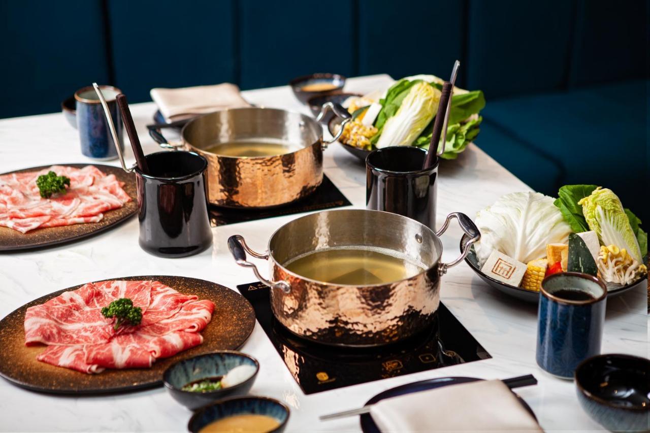 Ambassador Hotel Hsinchu Экстерьер фото A hot pot