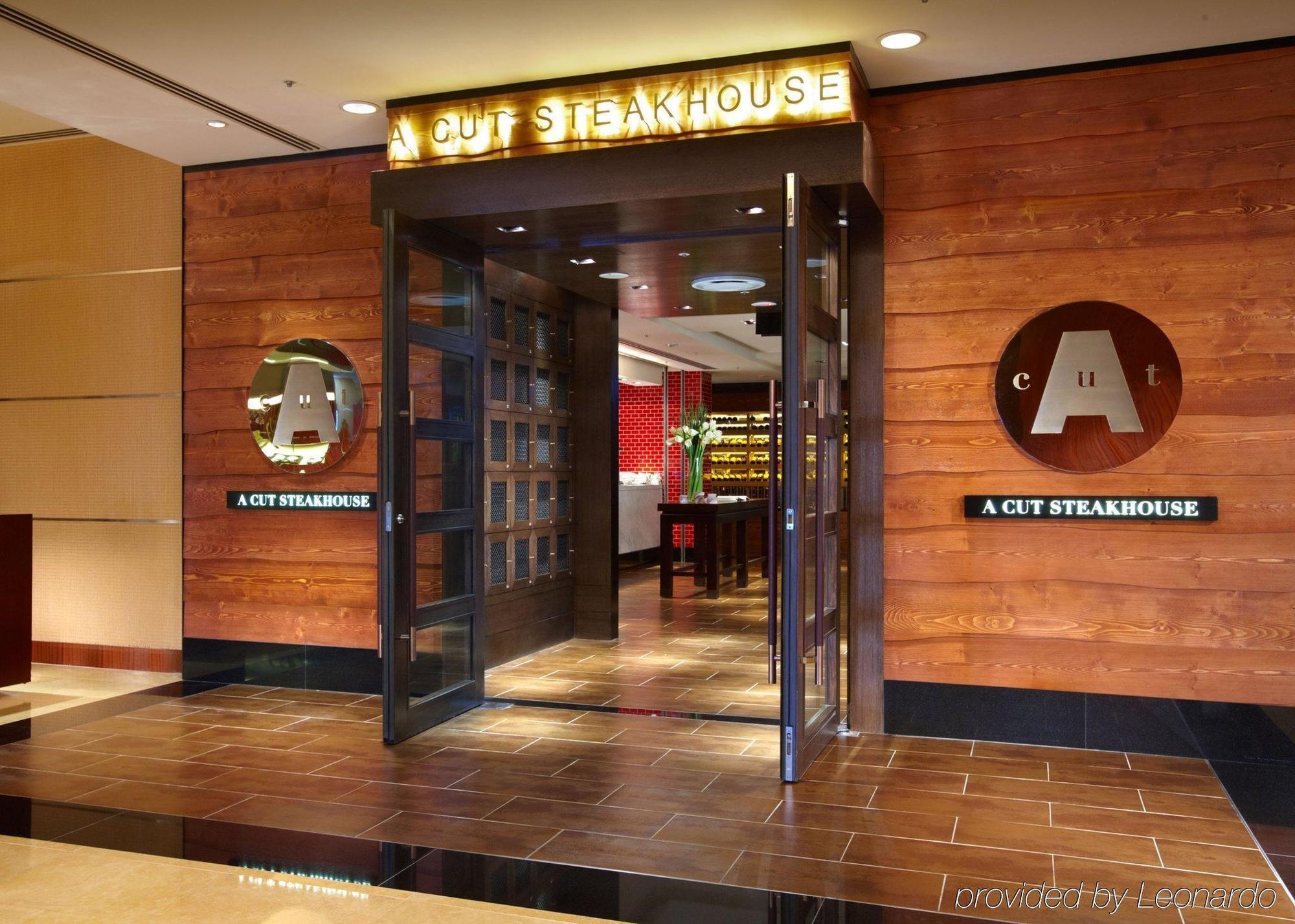 Ambassador Hotel Hsinchu Интерьер фото A Cut Steakhouse
